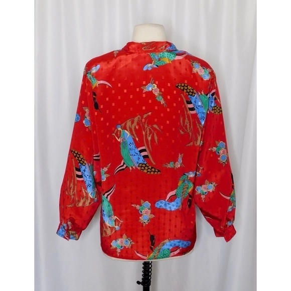 Vintage DVF DIANE VON FURSETNBERG Red Lady Art Deco Button Down Top Blouse Small - Picture 6 of 12